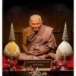 หลวงปู่ทวด วัดช้างให้ เหยียบน้ำทะเลจืด 