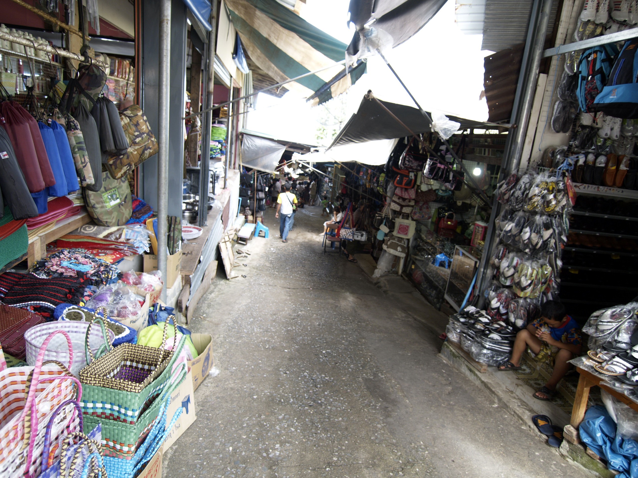 ตลาดชายแดนไทยเขมรบ้านหาดเล็ก